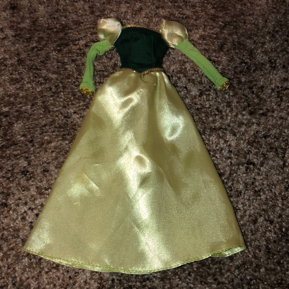 Barbie sized princess dress